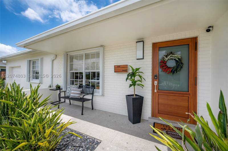 3 bedroom SingleFamilyResidence at 9441 SW 52nd Ter, Miller Heights Sec 7, Miami — photo 2
