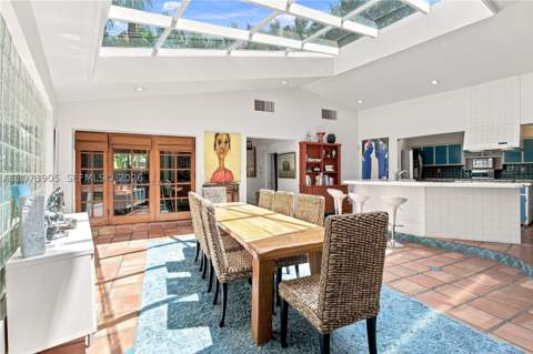 4110 Battersea Rd, Miami FL - photo 9 of 32