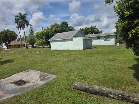 15905 SW 280th St, Homestead FL - photo 10 of 43