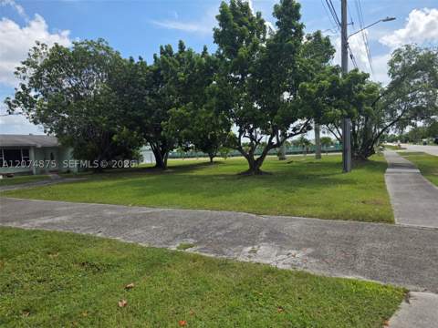 15905 SW 280th St, Homestead FL - photo 15 of 43