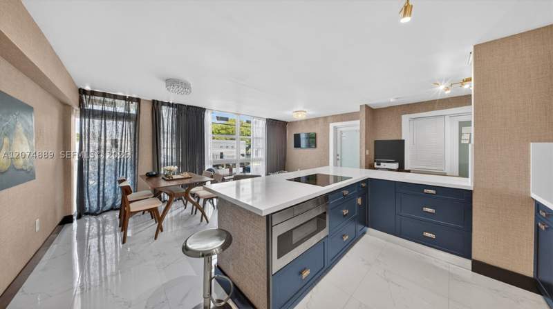 1 bedroom Condominium at 1400 Pennsylvania Ave 11, Terrace East Condo, Miami Beach — photo 3