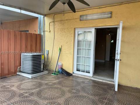 10851 SW 6th St 5, Sweetwater FL - photo 16 of 21