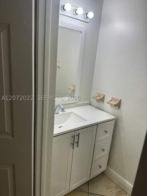 10851 SW 6th St 5, Sweetwater FL - photo 9 of 21