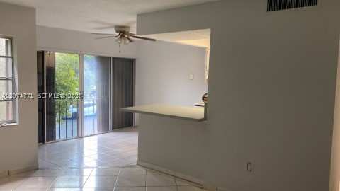 2 bedroom Condominium at 9370 W Flagler St 204B, South Winds Condo West, Miami — photo 1