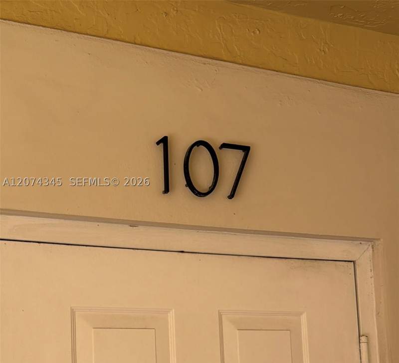 3 bedroom Condominium at 8964 W Flagler St 107, Century Park Condo, Miami — photo 2