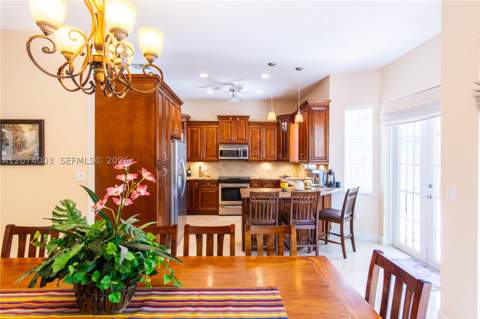 10564 NW 57th St, Doral FL - photo 17 of 76