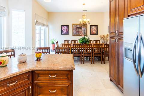 10564 NW 57th St, Doral FL - photo 20 of 76