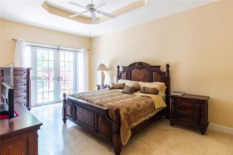 10564 NW 57th St, Doral FL - photo 23 of 76