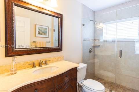 10564 NW 57th St, Doral FL - photo 7 of 76