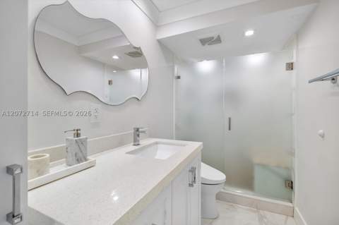 5555 Collins Ave 16B, Miami Beach FL - photo 19 of 35