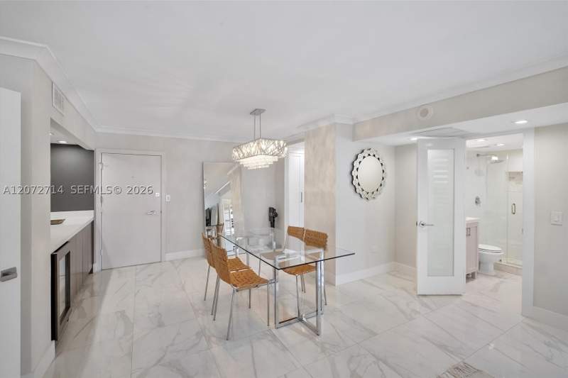 2 bedroom Condominium at 5555 Collins Ave 16B, Oceanside Plaza Condo, Miami Beach — photo 3