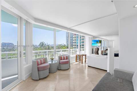 400 S Pointe Dr 505, Miami Beach FL - photo 11 of 43