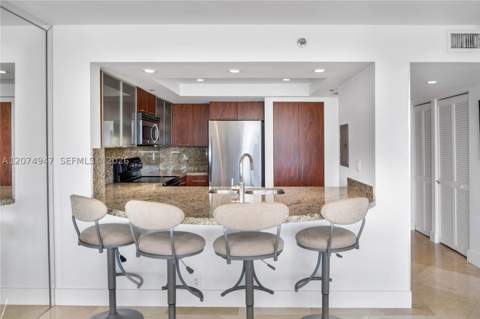 400 S Pointe Dr 505, Miami Beach FL - photo 13 of 43