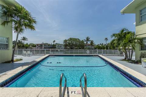 350 S Shore Dr 15, Miami Beach FL - photo 17 of 28