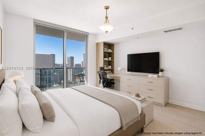 1 bedroom Condominium at 253 NE 2nd St 3104, Vizcayne South Condo, Miami — photo 3