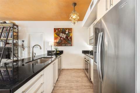 79 SW 12th St Ph3904-S, Miami FL - photo 14 of 32
