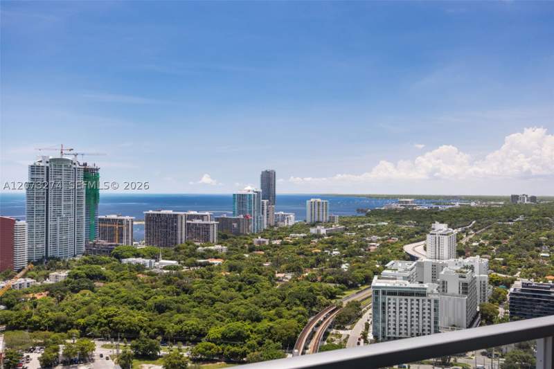 2 bedroom Condominium at 79 SW 12th St Ph3904-S, The Axis On Brickell Cond, Miami — photo 4
