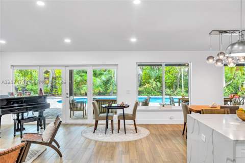 8440 SW 182nd Ter, Palmetto Bay FL - photo 12 of 81