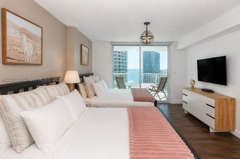 1 bedroom Condominium at 1200 Brickell Bay Dr 3207, The Club At Brickell Bay, Miami — photo 5