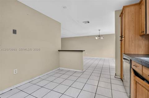 253 NE 211th Ter, Miami FL - photo 15 of 45