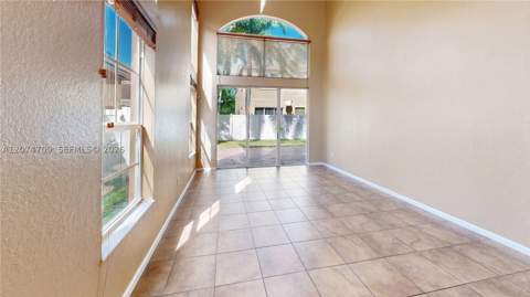 2215 Portofino Ave, Homestead FL - photo 6 of 75