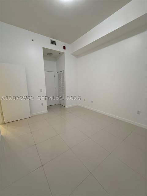 7661 NW 107th Ave 813, Doral FL - photo 9 of 9