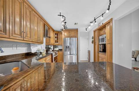 15401 SW 144th Ave, Miami FL - photo 16 of 46