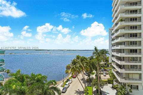 1331 Brickell Bay Dr 611, Miami FL - photo 8 of 46