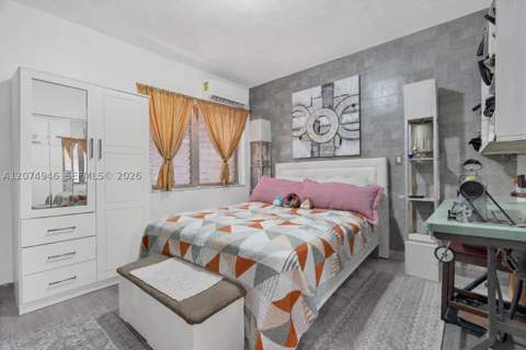 7840 Harding Ave 1, Miami Beach FL - photo 15 of 29
