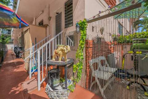 7840 Harding Ave 1, Miami Beach FL - photo 24 of 29