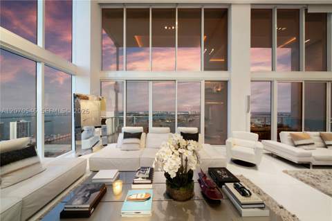 1040 Biscayne Blvd 4403, Miami FL - photo 8 of 49