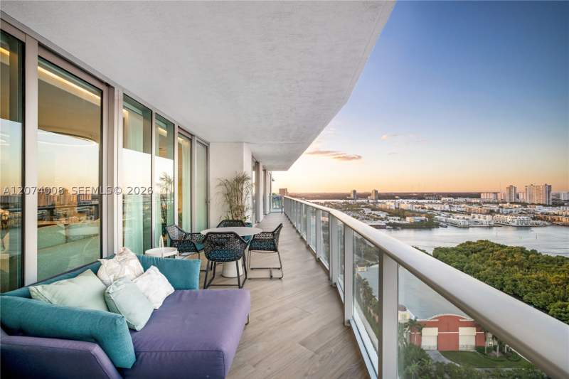 4 bedroom Condominium at 330 Sunny Isles Blvd 5-2403, Parque Towers Condo, Sunny Isles Beach — photo 4