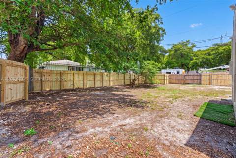 2390 Superior St, Opa Locka FL - photo 24 of 28