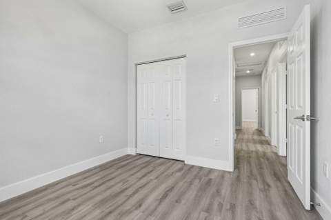 3567 W 110th Terrace, Hialeah FL - photo 21 of 59