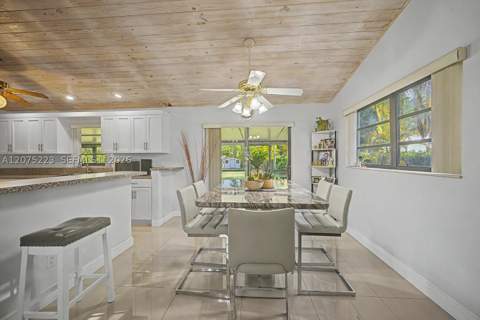 16880 SW 278th St, Homestead FL - photo 7 of 33