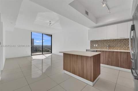 5300 Paseo Blvd 1807, Doral FL - photo 11 of 37