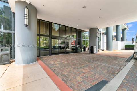 5300 Paseo Blvd 1807, Doral FL - photo 6 of 37