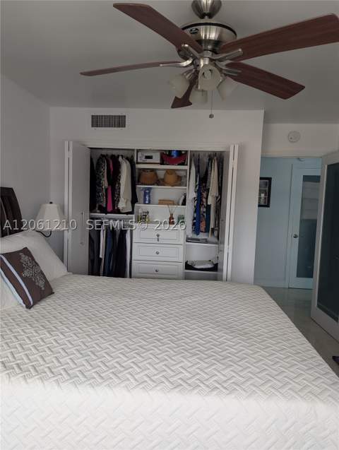 18081 Biscayne Blvd Boat Slip & Unit 1805, Aventura FL - photo 20 of 45