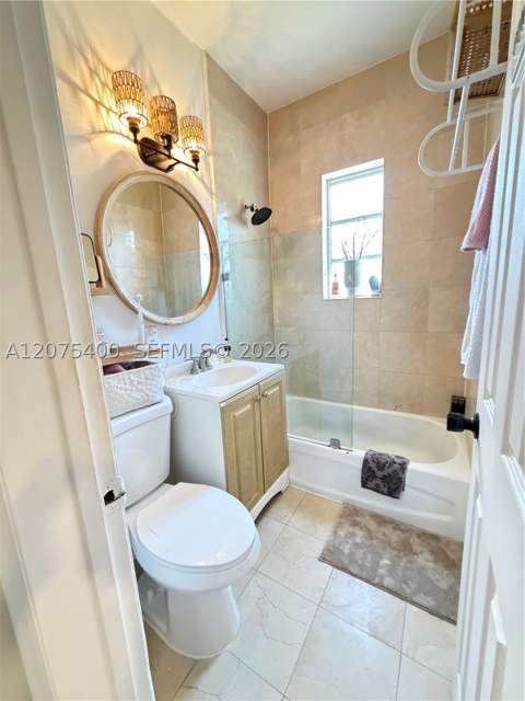 1227 Euclid Ave 7, Miami Beach FL - photo 8 of 13