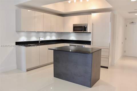 1010 Brickell Ave 2009, Miami FL - photo 15 of 24