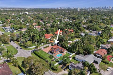 2 NE 160th St, Miami FL - photo 16 of 53