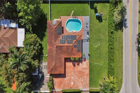 2 NE 160th St, Miami FL - photo 18 of 53