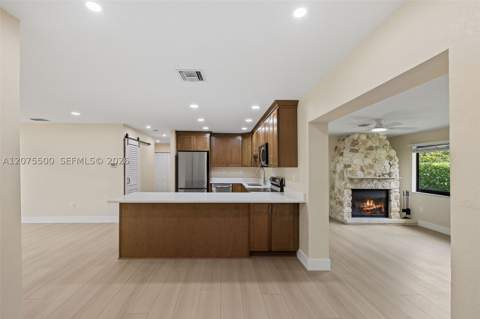 1391 NW 18th St, Homestead FL - photo 10 of 35