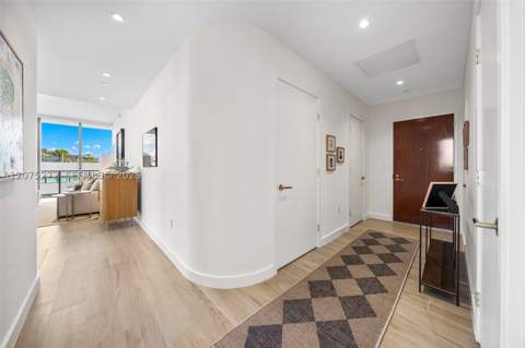 2678 Tigertail Ave 401, Miami FL - photo 16 of 53