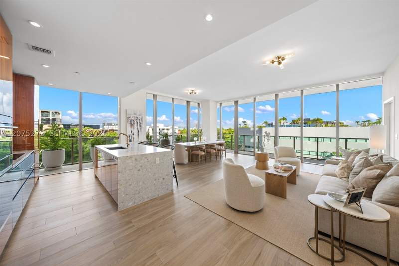 3 bedroom Condominium at 2678 Tigertail Ave 401, Mr. C Residences, Miami — photo 4