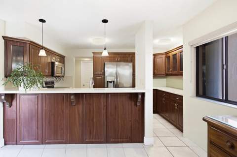 6305 Gage Pl 306-A, Miami Lakes FL - photo 10 of 23