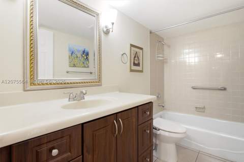 6305 Gage Pl 306-A, Miami Lakes FL - photo 19 of 23