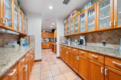 9490 Old Cutler Ln, Coral Gables FL - photo 15 of 46