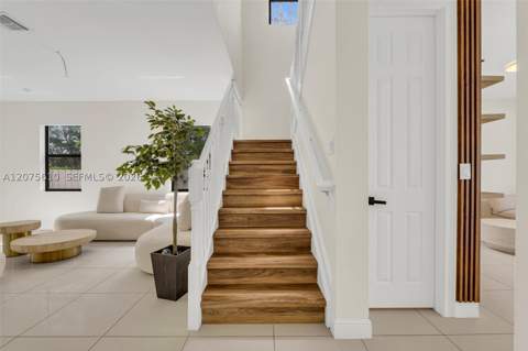 10204 NW 86th St, Doral FL - photo 13 of 69