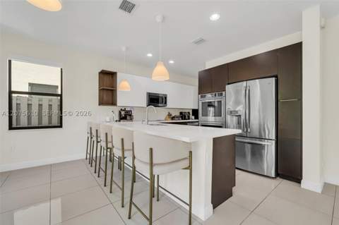 10204 NW 86th St, Doral FL - photo 21 of 69